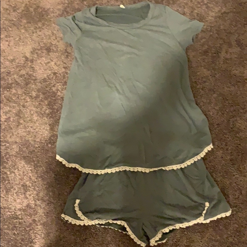 Pink Blush maternity sleepwear size medium